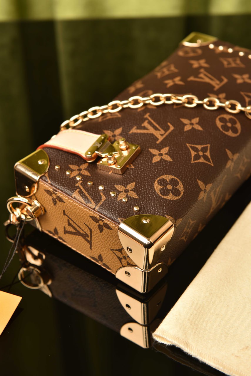 Slim Trunk Bag