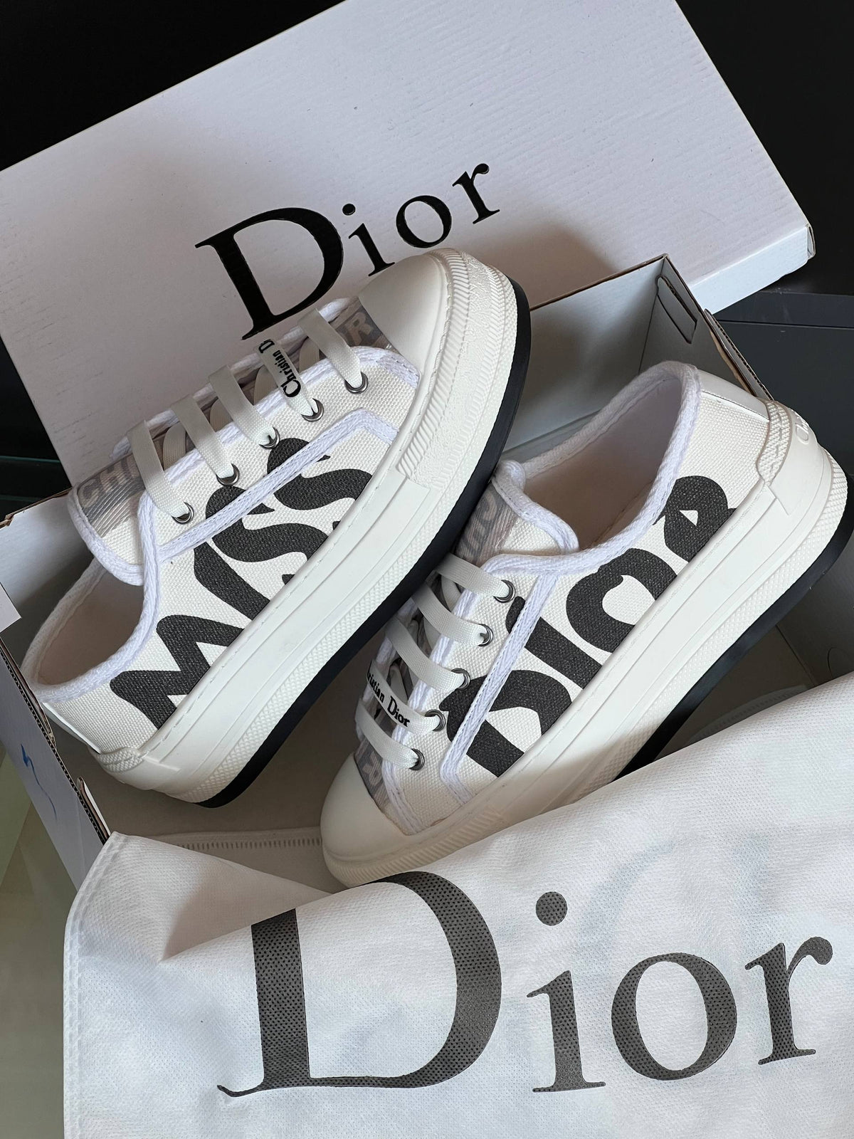D10r - Season Shoes