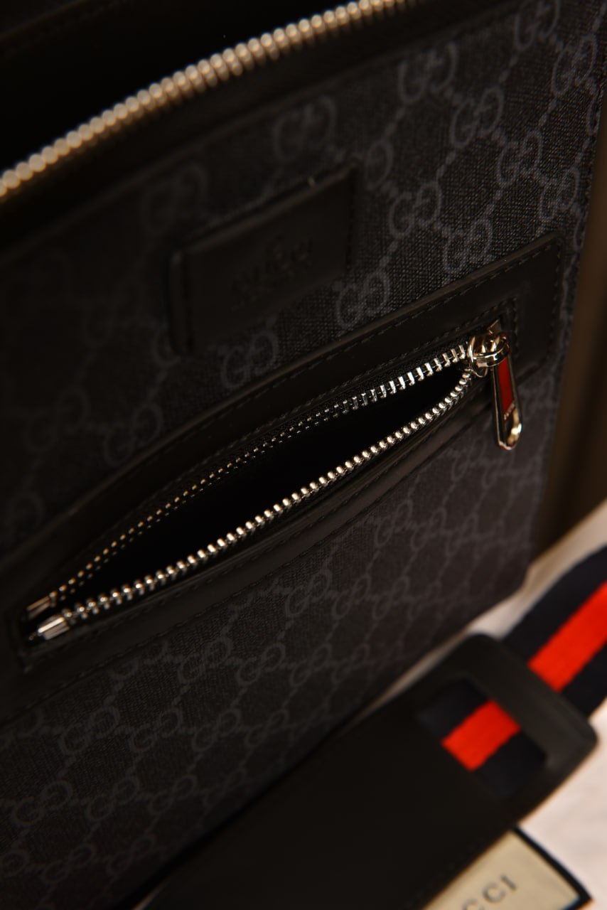 Small Messenger Bag