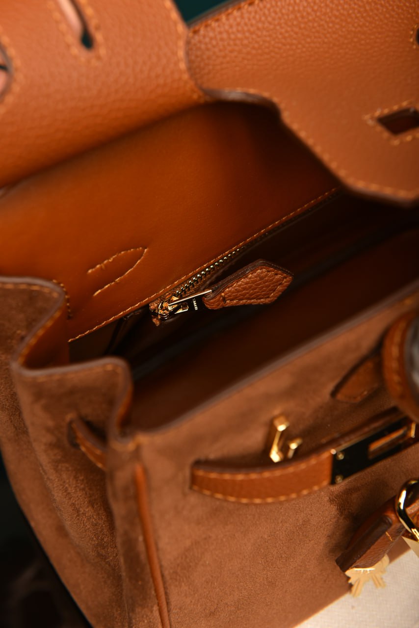 '- The Birkin 25’ Suede