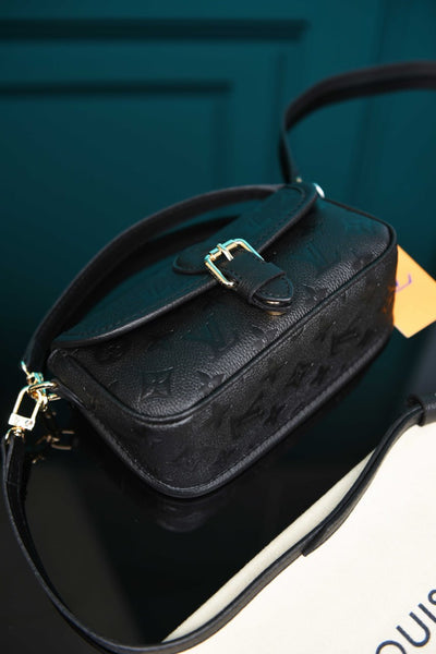 Nano Diane (Black)